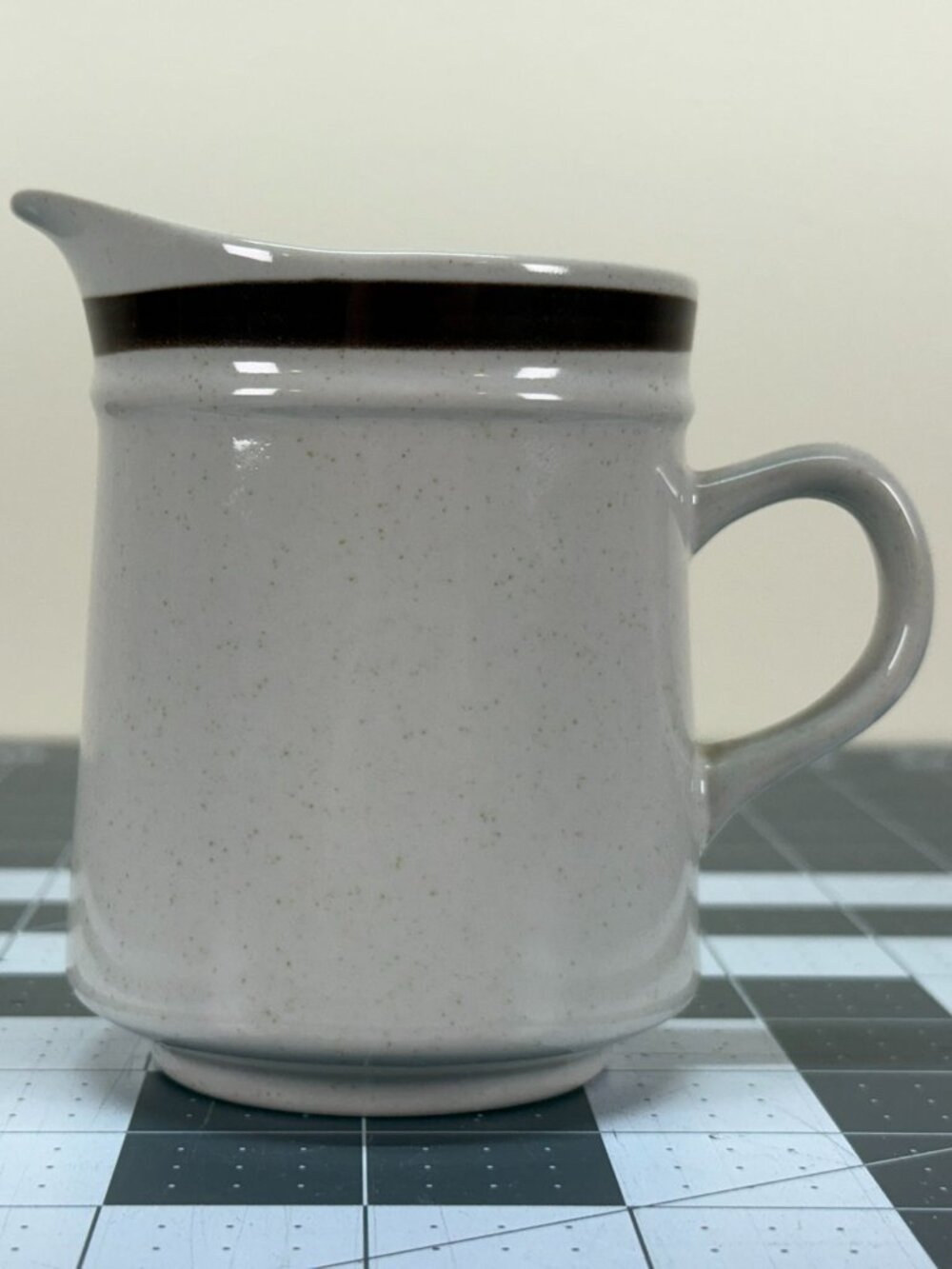 Vintage Design Four Sundance Stoneware 1510 Creamer Pitcher Japan